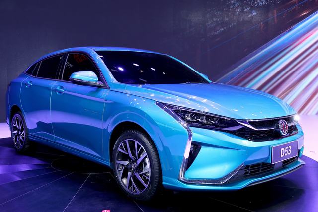 东风风神d53立潮流浪尖领时尚风潮