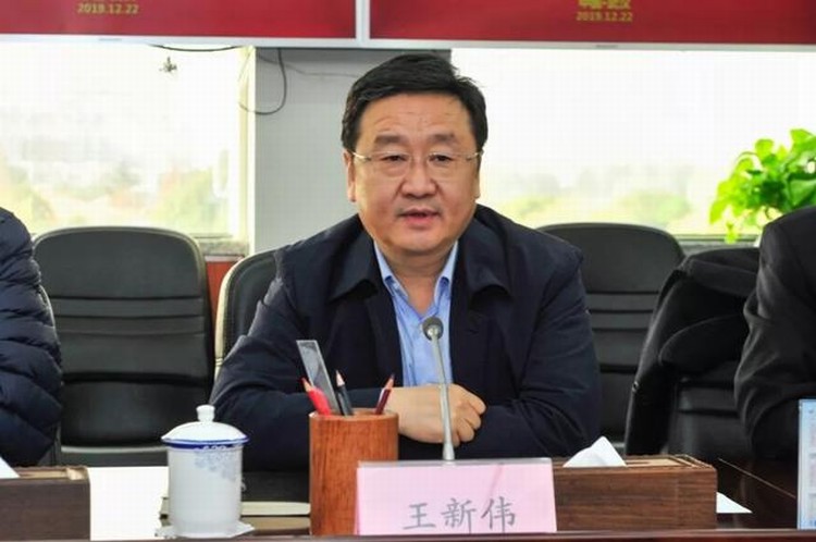 郑州市市长王新伟带队到访东风汽车,交流在郑发展事宜