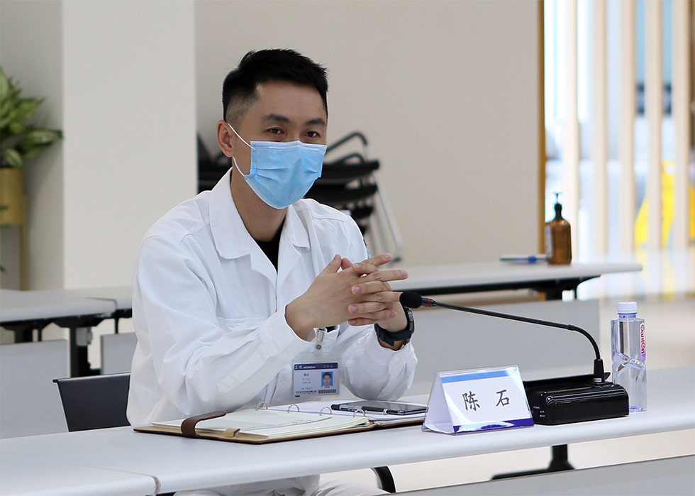 陈石:快速起跑 争当战疫复产排头兵