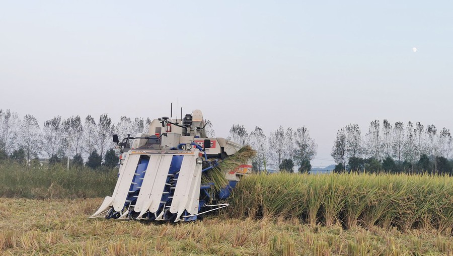 东风井关:智慧农机 驰骋田野